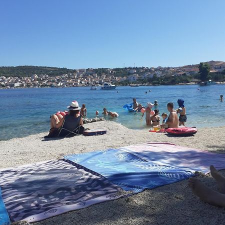 Apartman Pontis Okrug Gornji Trogir Exterior photo